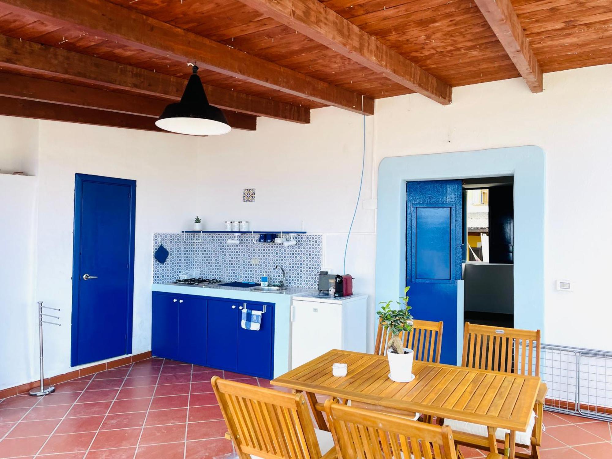 Villa Margherita - Appartamenti A Due Passi Dal Corso Di Santa Marina Salina A 100 Mt Dalla Spiaggia Exterior photo